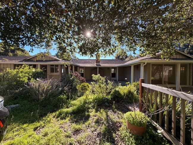 property at 809 Browns Valley Rd