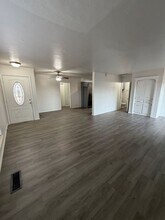 6017 Gaelic Glen Dr in Oklahoma City, OK - Foto de edificio - Building Photo