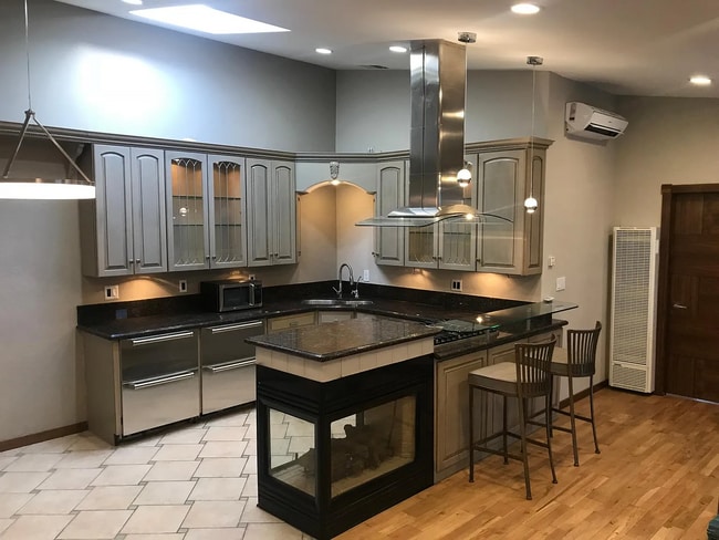 1220 Manhattan Beach Blvd, Unit Apt. B