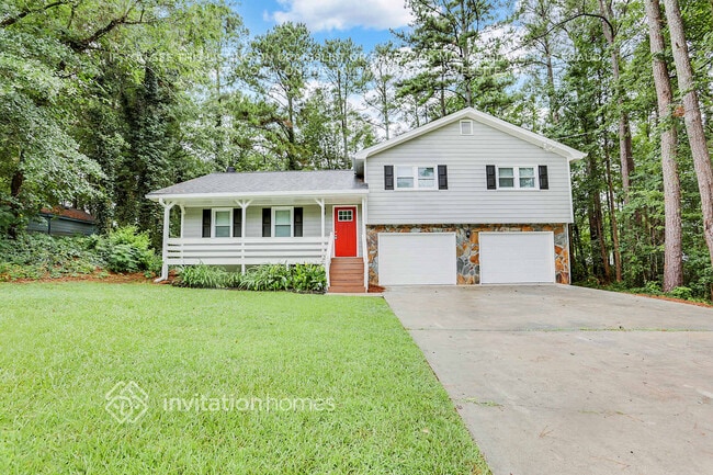 1202 Granite Ln in Loganville, GA - Building Photo - Building Photo