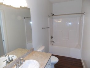 Abodes Downtown (Franklin Apts and KOT) in Bloomington, IN - Foto de edificio - Building Photo