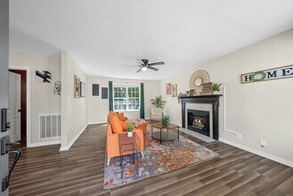 3793 McAllister Dr in Clarksville, TN - Building Photo - Building Photo