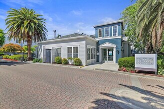 The Carlyle in San Jose, CA - Building Photo - Building Photo