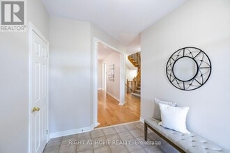 64 Chimney Hill Way in Port Perry, ON - Building Photo - Building Photo