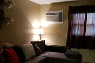 402 S 5th St Apartments