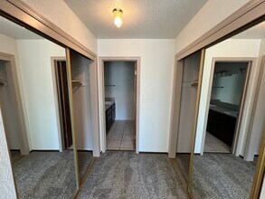 801 Foxfire Dr in Manteca, CA - Building Photo - Building Photo