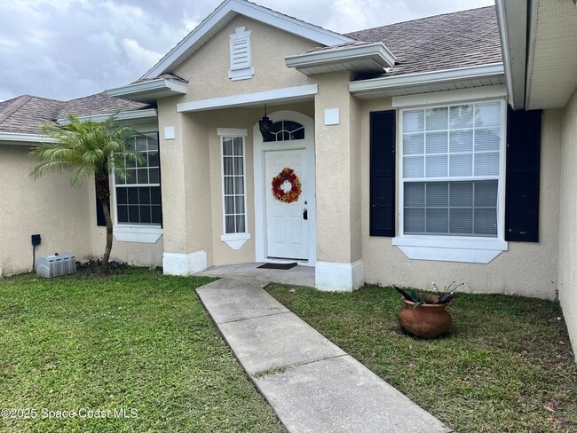 property at 1670 Waldrep St SE