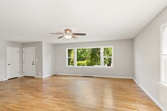 24 N Harrison St in Wenatchee, WA - Building Photo - Building Photo