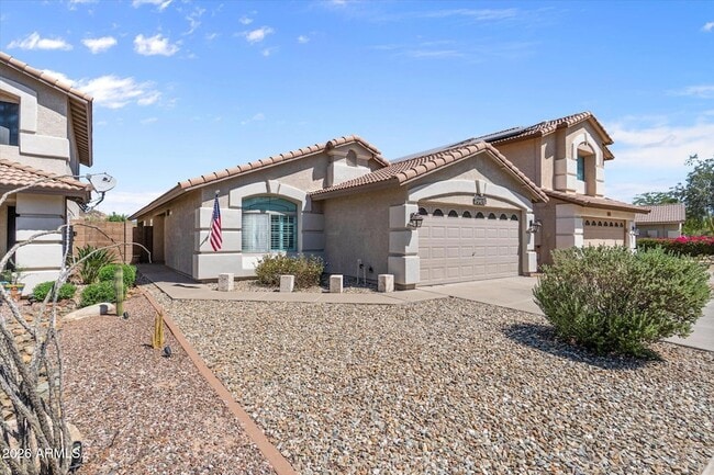 property at 2212 E Vista Bonita Dr