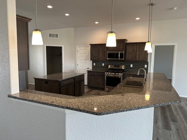 1343 N Dailey Dr in Pueblo West, CO - Building Photo - Building Photo