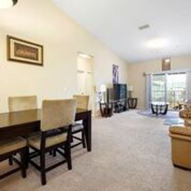 4998 Key Lime Dr-Unit -UNIT 301 in Jacksonville, FL - Building Photo - Building Photo