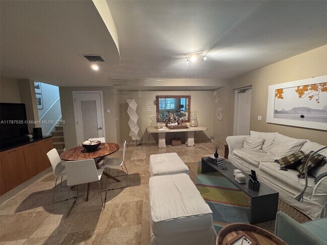 234 Meridian Ave in Miami Beach, FL - Building Photo - Building Photo