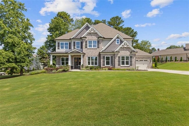 property at 3040 Mulberry Greens Ln