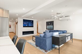 447 E Cooper Ave in Aspen, CO - Building Photo - Building Photo