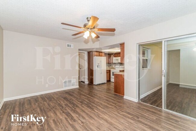 6328 Toyota Dr in Jacksonville, FL - Building Photo - Building Photo