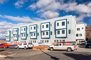 Rocky Mountain Lake Townhomes in Denver, CO - Building Photo
