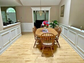 488 Wolf Run in Shelton, CT - Building Photo - Building Photo