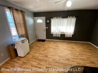 317 S 11th St photo'