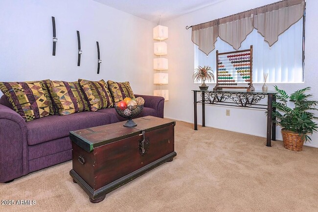 3040 E Shea Blvd in Phoenix, AZ - Building Photo - Building Photo
