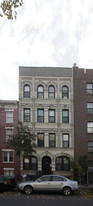 112 Adelphi St Apartments