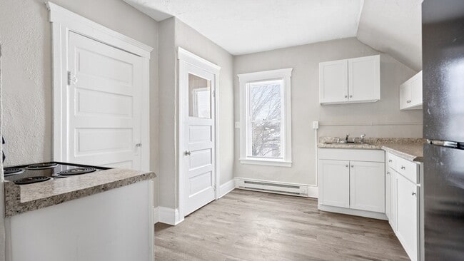 1861 5th St in Wyandotte, MI - Building Photo - Building Photo