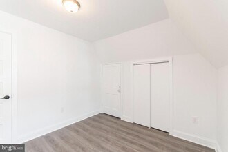 4238 Spruce St in Philadelphia, PA - Building Photo - Building Photo