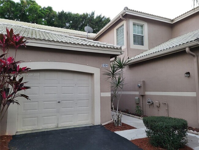 property at 1990 Madeira Dr