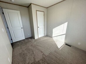 29773 W Deerfield Ct in Chesterfield, MI - Building Photo - Building Photo