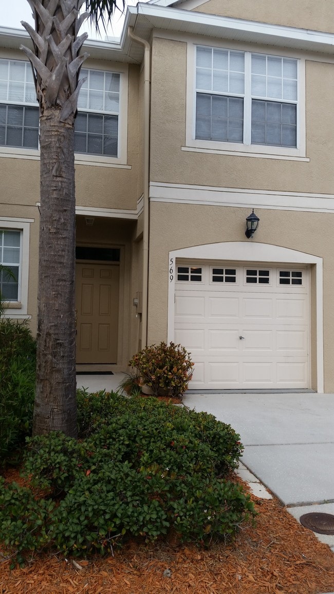 property at 569 Vallance Way NE