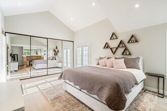 815 W 15th St in Newport Beach, CA - Building Photo - Building Photo