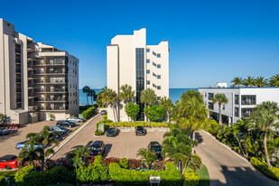 Admirality at Vanderbilt in Naples, FL - Foto de edificio - Building Photo