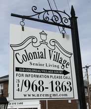 Colonial Village Apartments in Webster Groves, MO - Building Photo - Building Photo