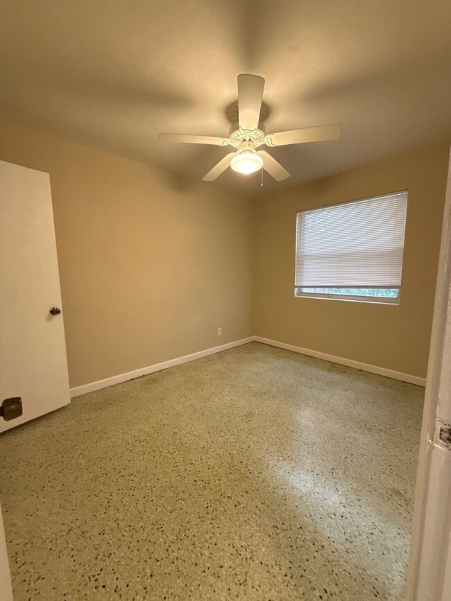 1234 River Bank Ct in Jacksonville, FL - Building Photo - Building Photo