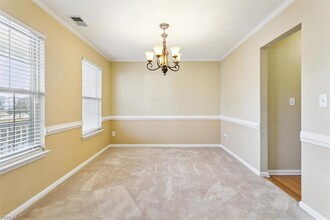 5995 Eagle Point in Portsmouth, VA - Building Photo - Building Photo