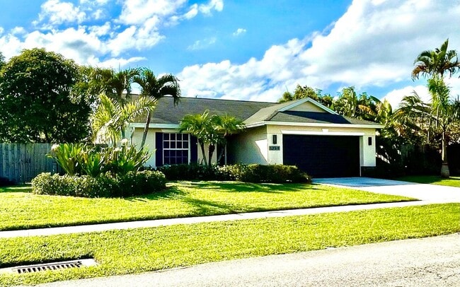 property at 1259 Denlow Ln