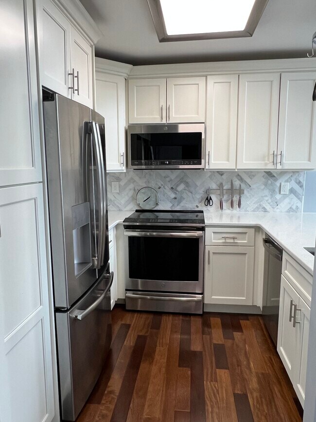 450 7th St, Unit 3E in Hoboken, NJ - Foto de edificio - Building Photo