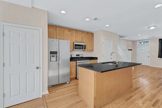 1921 Bennett Pl NE, Unit 91622 in Washington, DC - Building Photo - Building Photo