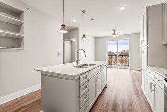 The Resort at Rockwater in North Little Rock, AR - Foto de edificio - Interior Photo