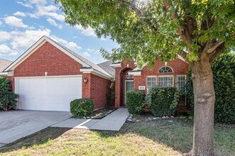 3674 Crowberry Way in Euless, TX - Building Photo - Building Photo