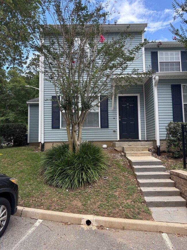 property at 799 Timberwood Cir E