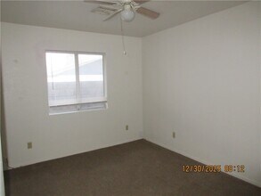 2824 Simms Ave in Kingman, AZ - Building Photo - Building Photo