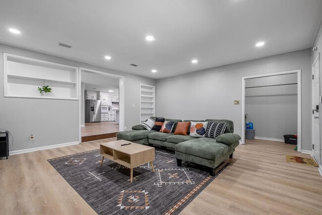218 Cactus St in Tallahassee, FL - Building Photo - Building Photo
