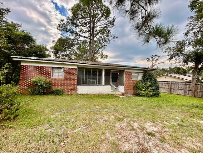 property at 81 Hallspur Rd