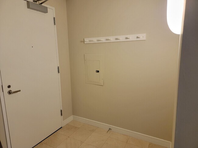 512 N McClurg Ct in Chicago, IL - Building Photo - Building Photo