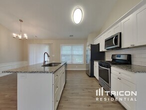 443 Darter Dr NW in Kennesaw, GA - Building Photo - Building Photo