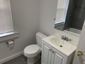 24 Dunreath St, Unit 2 in Boston, MA - Building Photo - Building Photo