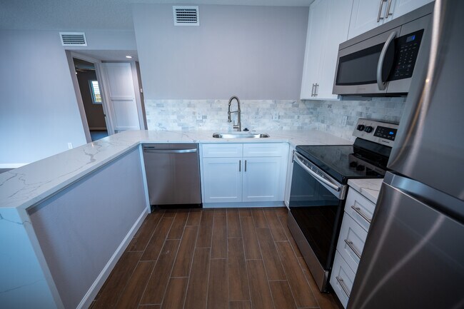 1600 8th St in Sarasota, FL - Building Photo - Building Photo