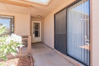 3 Bedroom 2 Bath Home in Alamogordo, NM - Building Photo - Building Photo