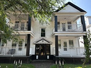 2240 Murray Hill Rd in Cleveland, OH - Building Photo - Building Photo