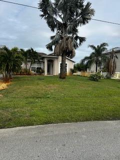 985 SE Bywood Ave in Port St. Lucie, FL - Building Photo